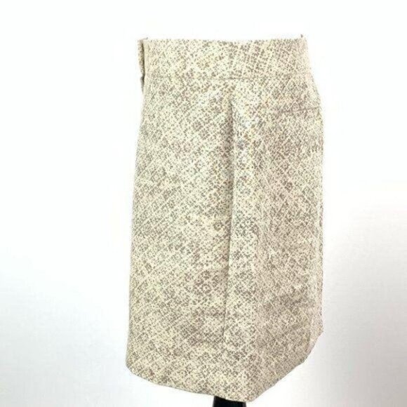 Ann Taylor loft pencil skirt size 6 100% linen - Picture 6 of 10